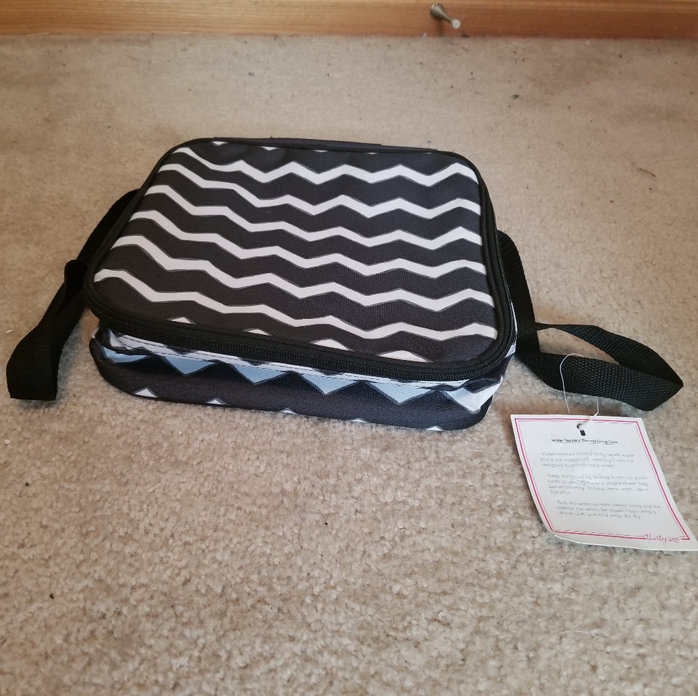 Thirty One Perfect Potluck Square Thermal